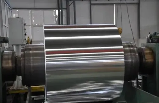 Maishiy alyuminiy folga qayta o'rash va kesish mashinasi